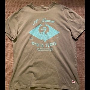 Levi’s t shirts size s lot of 3